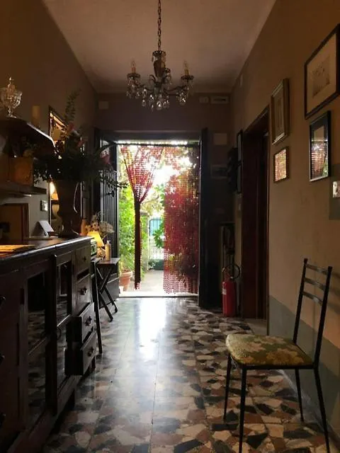 Casa Cambini Bed & Breakfast Marina di Massa 0*,
