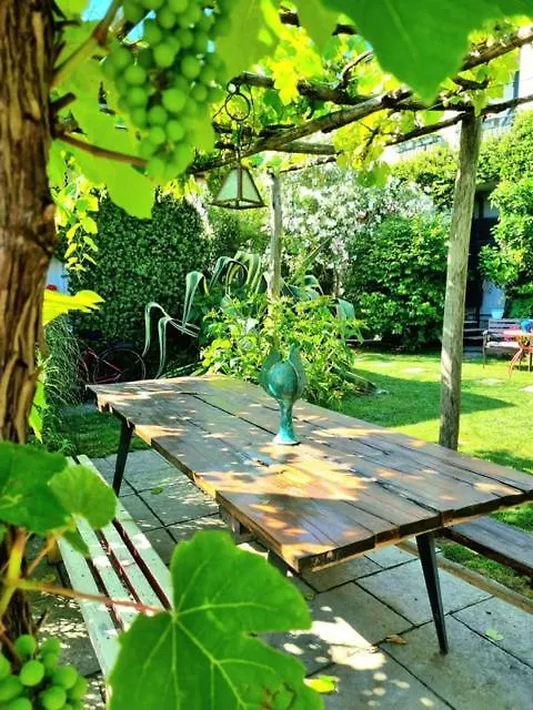 Casa Cambini Bed & Breakfast Marina di Massa Italy