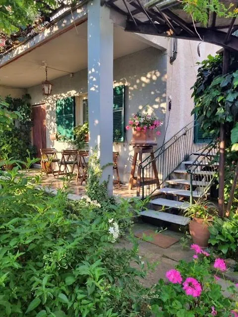 Casa Cambini Bed & Breakfast Marina di Massa Italy