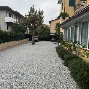 2* Hotel Casa Versilia